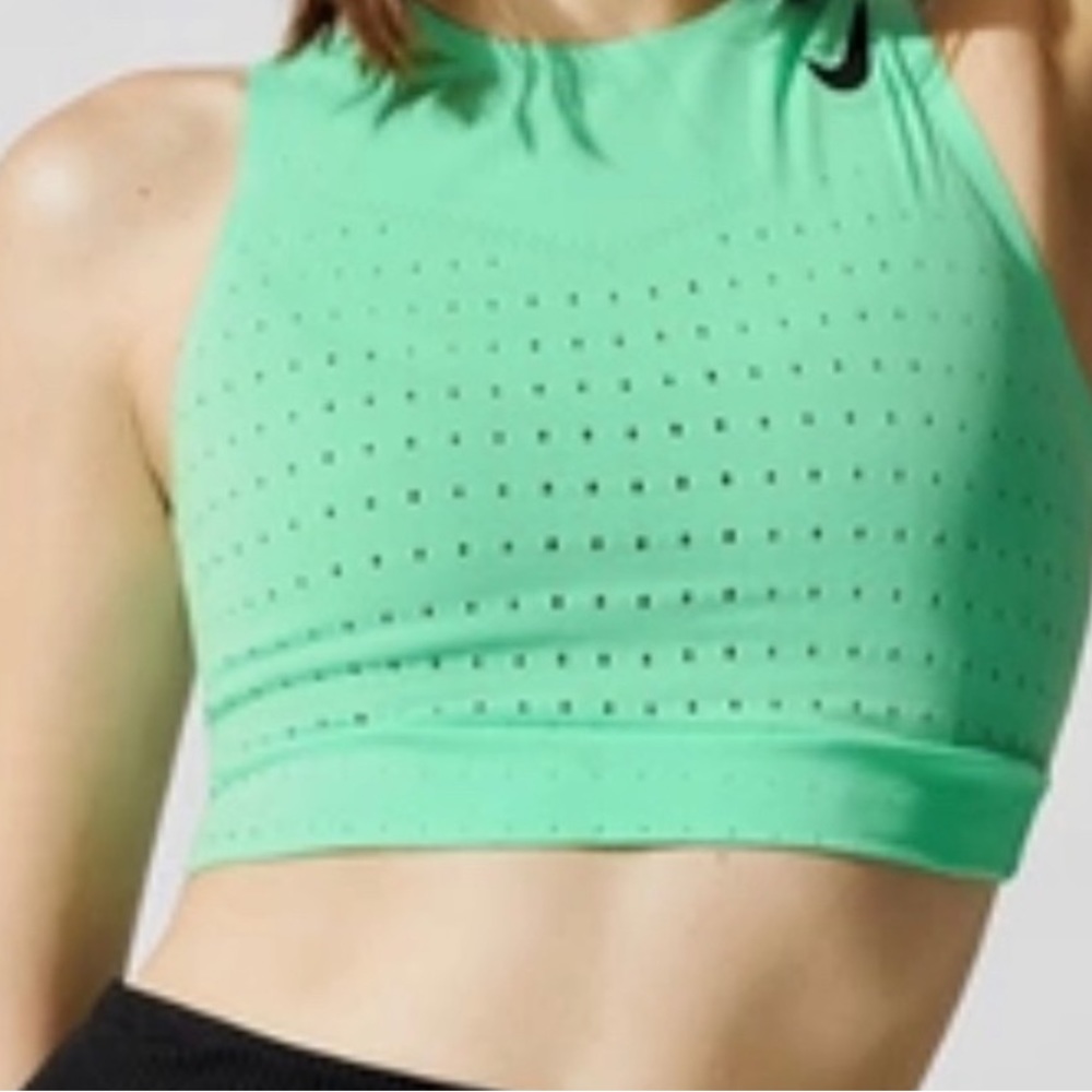 Nike Dri fit aeroswift crop top
